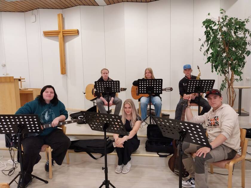 Nuorten bändi.